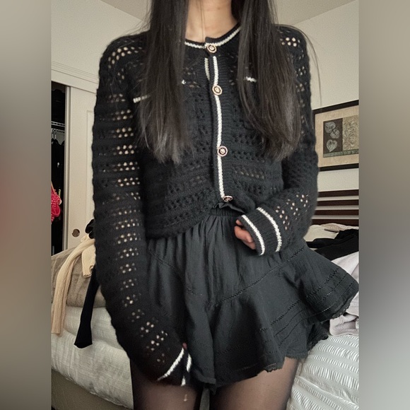 Fiorla 100% Cashmere Black Button-Up Knit Cardigan - Picture 10 of 11